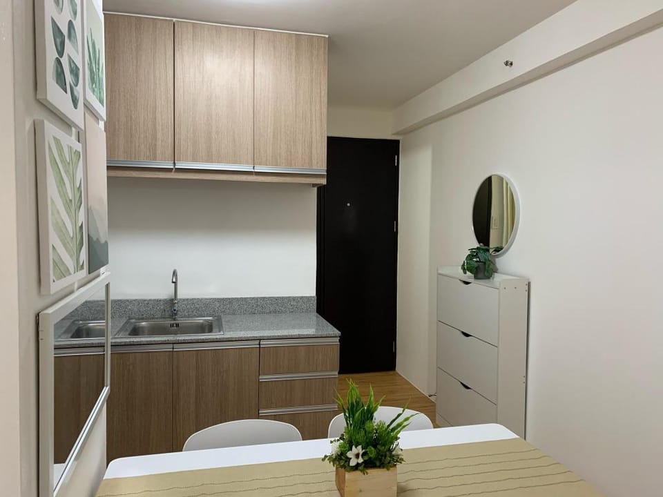 Davao City Condo Downtown near Airport and Beach Apartment in Davao City