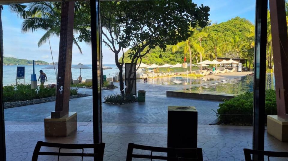 Pico De Loro Stylish Condo - HabiSpace Apartment in Nasugbu
