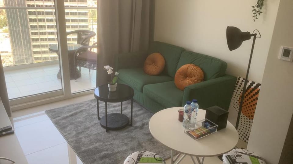 Dubai High Rise 1BR with BURJ View in Business Bay Apartment in Dubai
