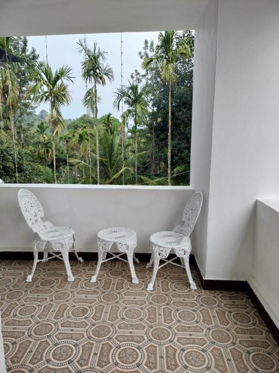 Orange Valley Plantation Holiday  Coorg Hotel in Kerala