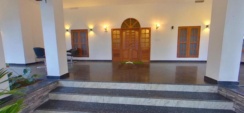 Orange Valley Plantation Holiday  Coorg Hotel in Kerala