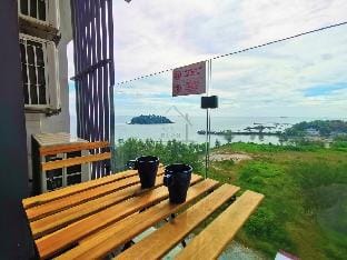 PD DWharf Seaview & Sunset Suite 8 (Up to 9 Pax) Apartment in Port Dickson
