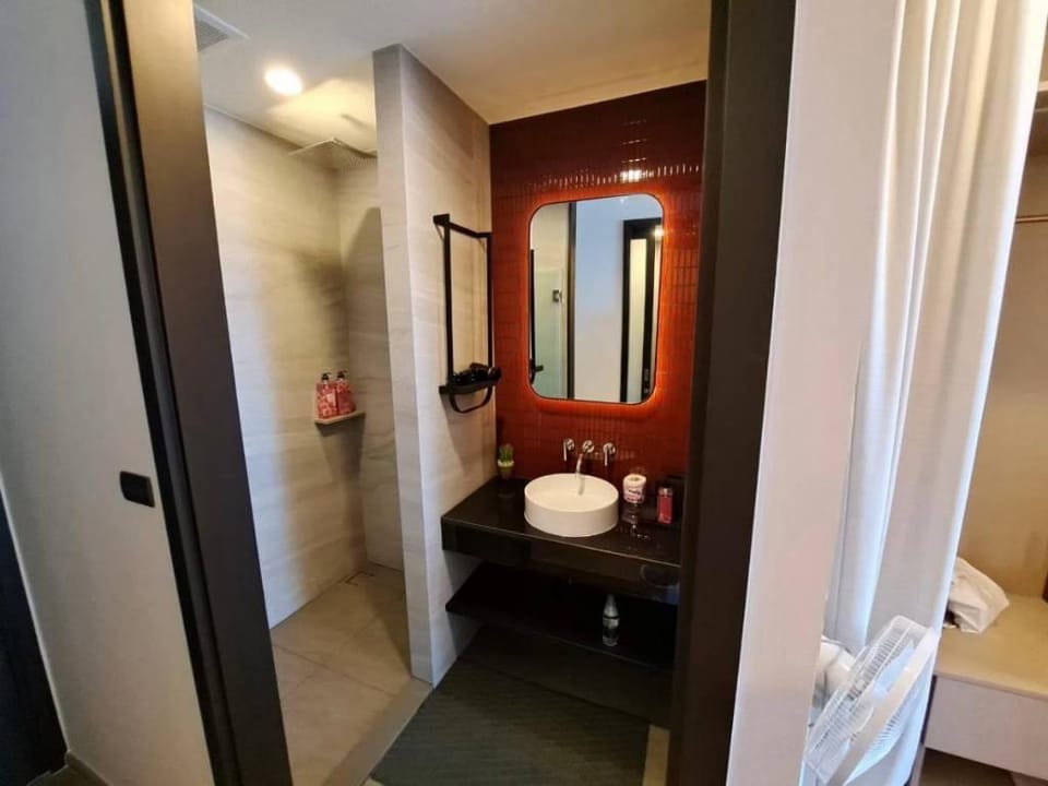 Downtown Chic Condo High Floor& Seaview #EN58028 Apartment in Pattaya City