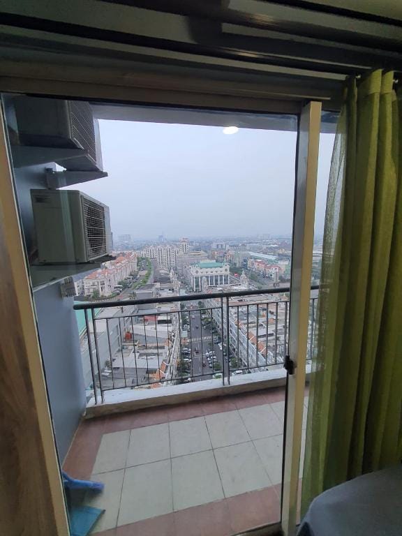 People's choice shopping mall apartment moi Apartment in Jakarta