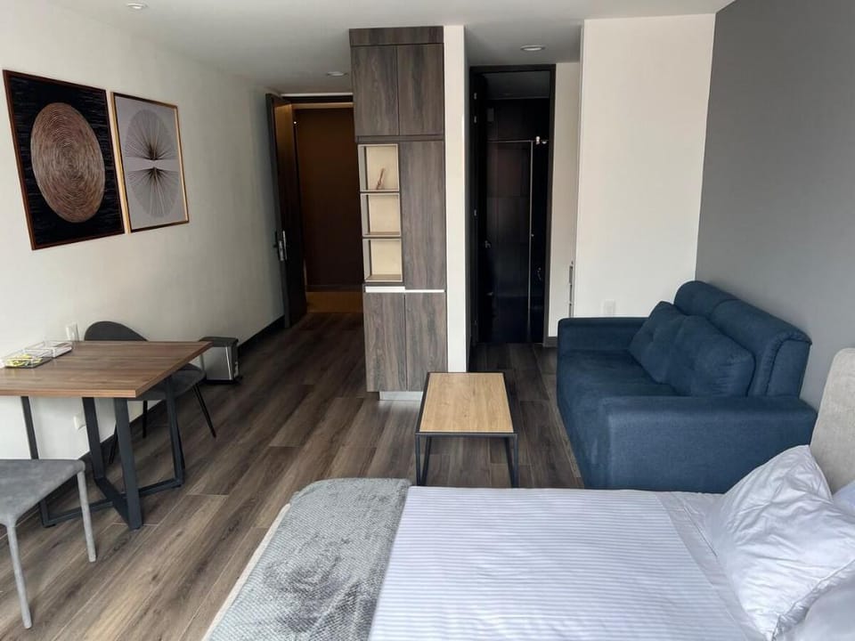 Lovely studio rental with free parking Apartment in Bogota