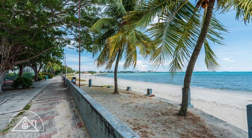 Cozy Apartment 2BR 5pax Glory Beach Resort Apartment in Port Dickson