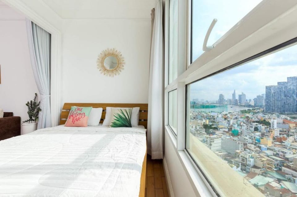 THE MANOR STUDIO HIGH FLOOR  FREE ROOFTOP POOL  Apartment in Ho Chi Minh City