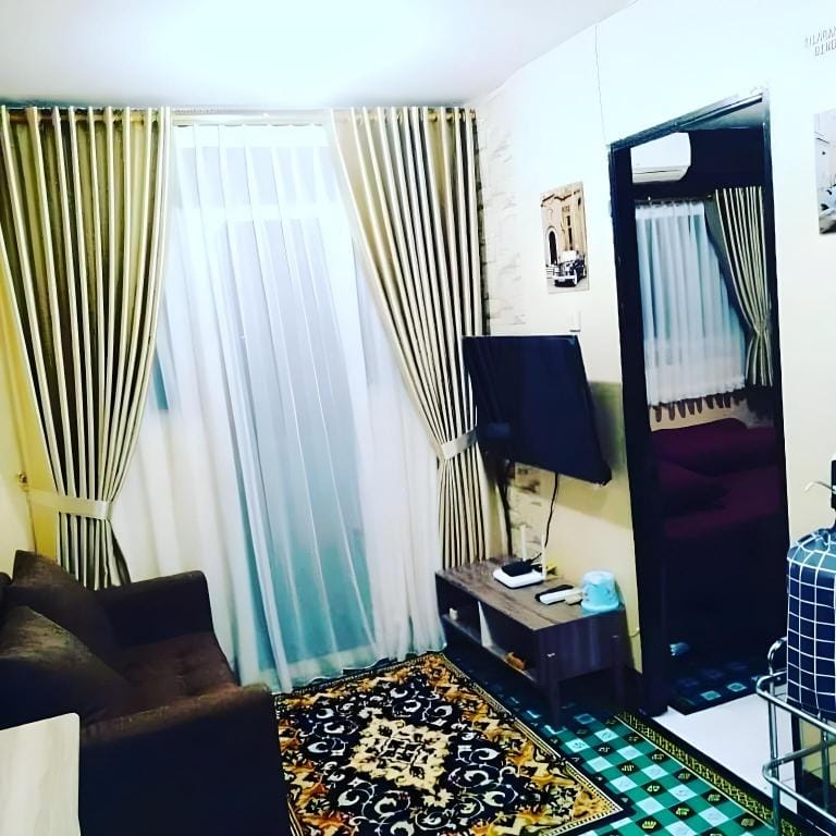 EXPRESS O 91656 Oyo Sentra Group Hotel in Jakarta