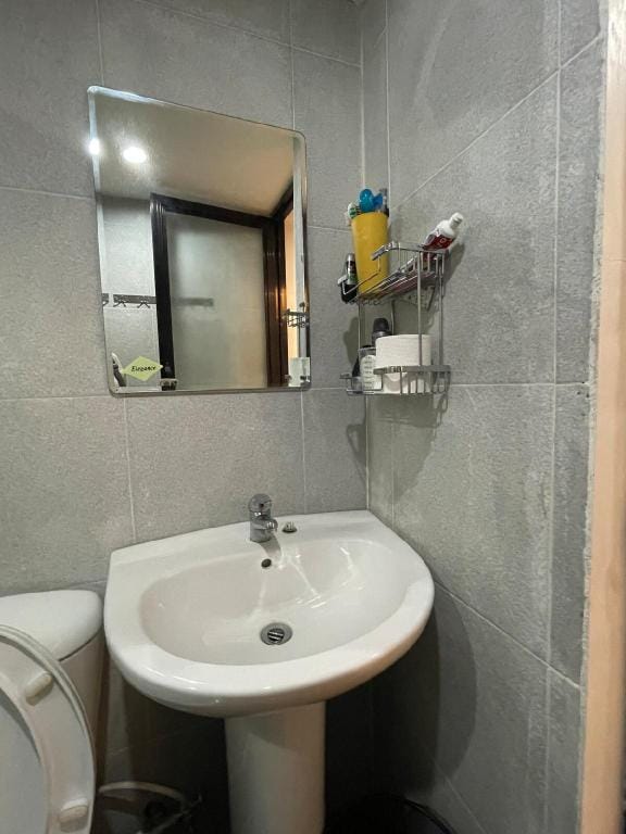 Cozy Tiny House with Outdoor Terrace and Kitchen Vacation rental in Baguio