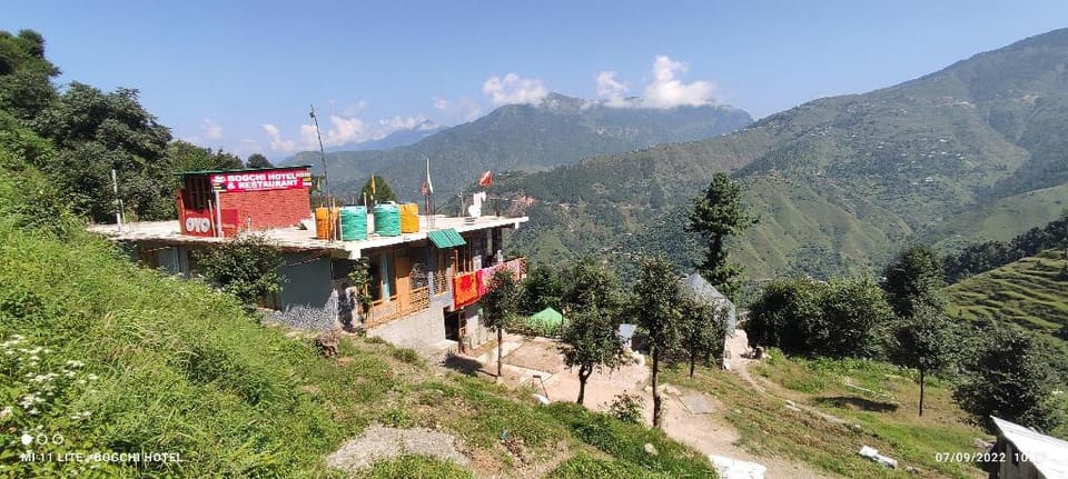 Bogchi Hotel Villa in Himachal Pradesh