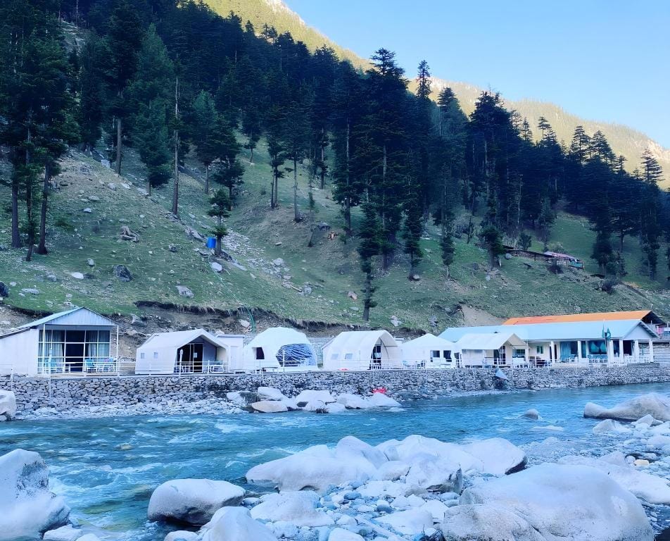 Valhalla Resort Kumrat Hotel in Pakistan