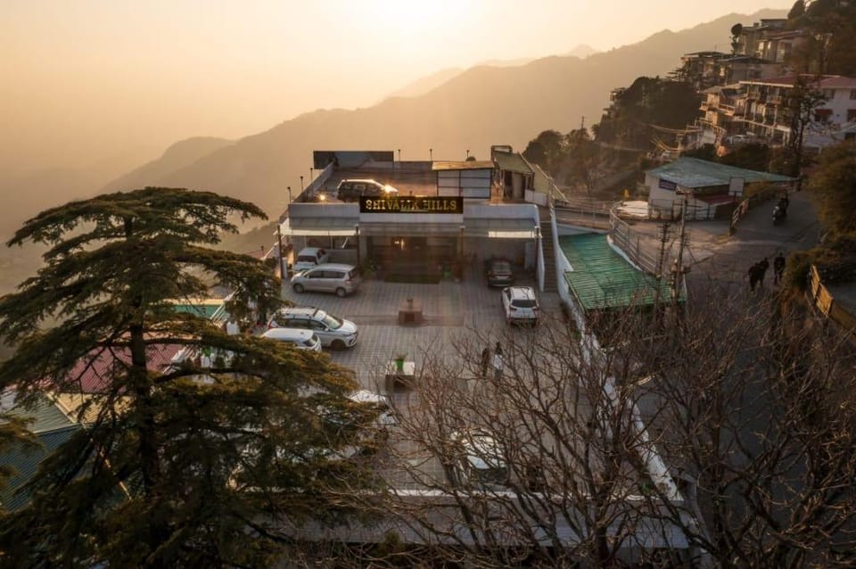 Shivalik Hills Mussoorie Hotel in Uttarakhand
