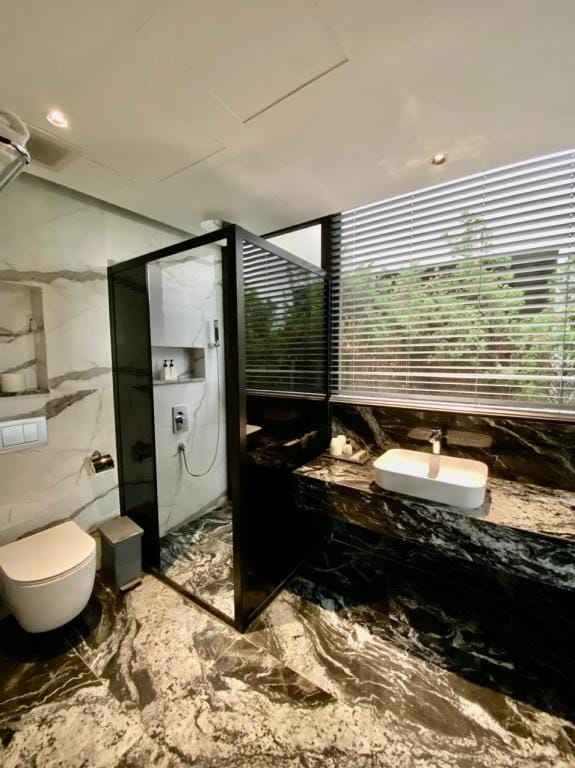 Luxury Villa 4 Rooms LX25 - Dai Lai Resort Villa in Laos