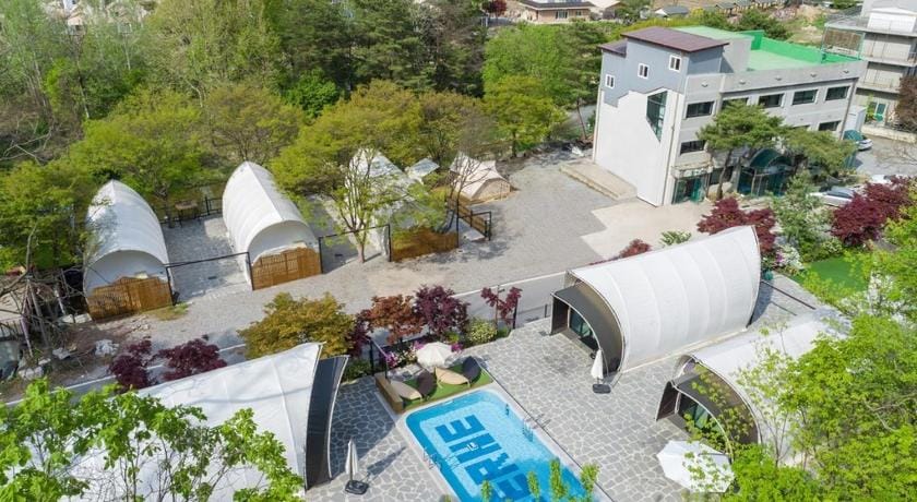 Gapyeong Ruchaerun Glamping Bed and Breakfast in Gyeonggi-do
