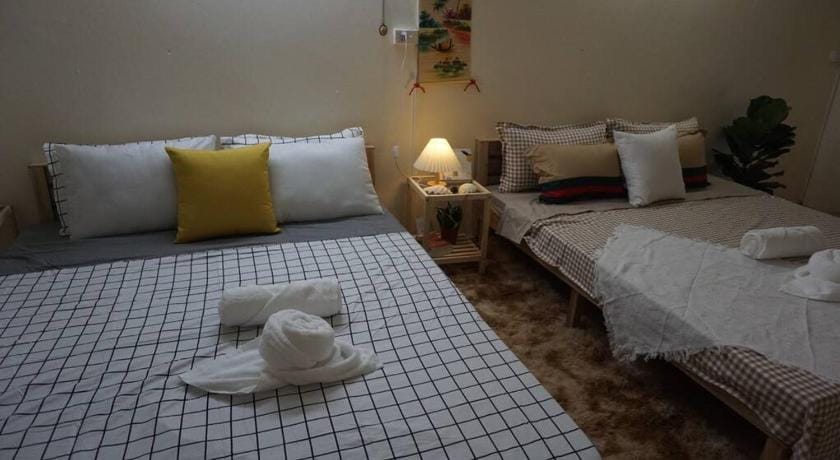 Love&Peace Homestay (with Living room and Kitchen) Vacation rental in Hanoi