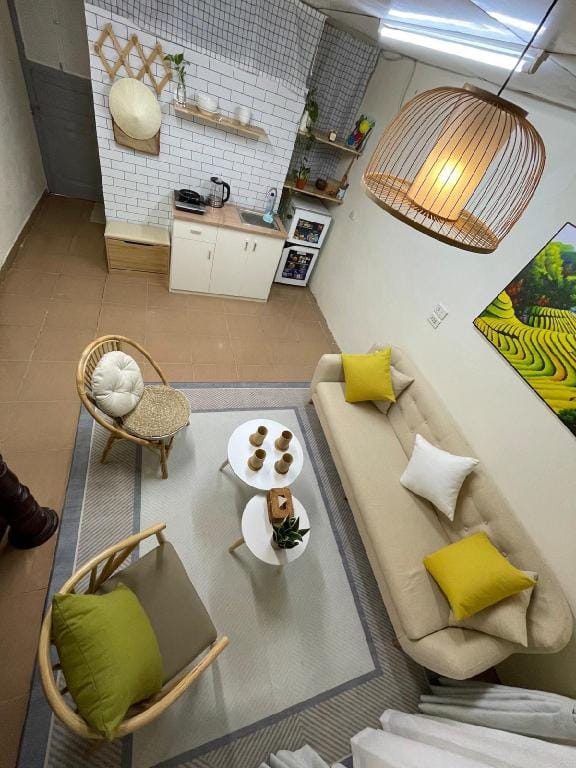 Love&Peace Homestay (with Living room and Kitchen) Vacation rental in Hanoi
