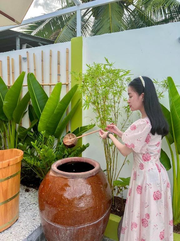 Apricot Room - Dream Room - Nha Mo Homestay Ben Tre Vacation rental in Cambodia