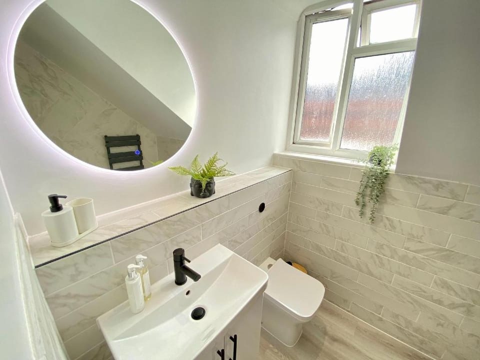 Luxury Scandi Inspired 1 Bed Apartment  Apartment in Bournemouth