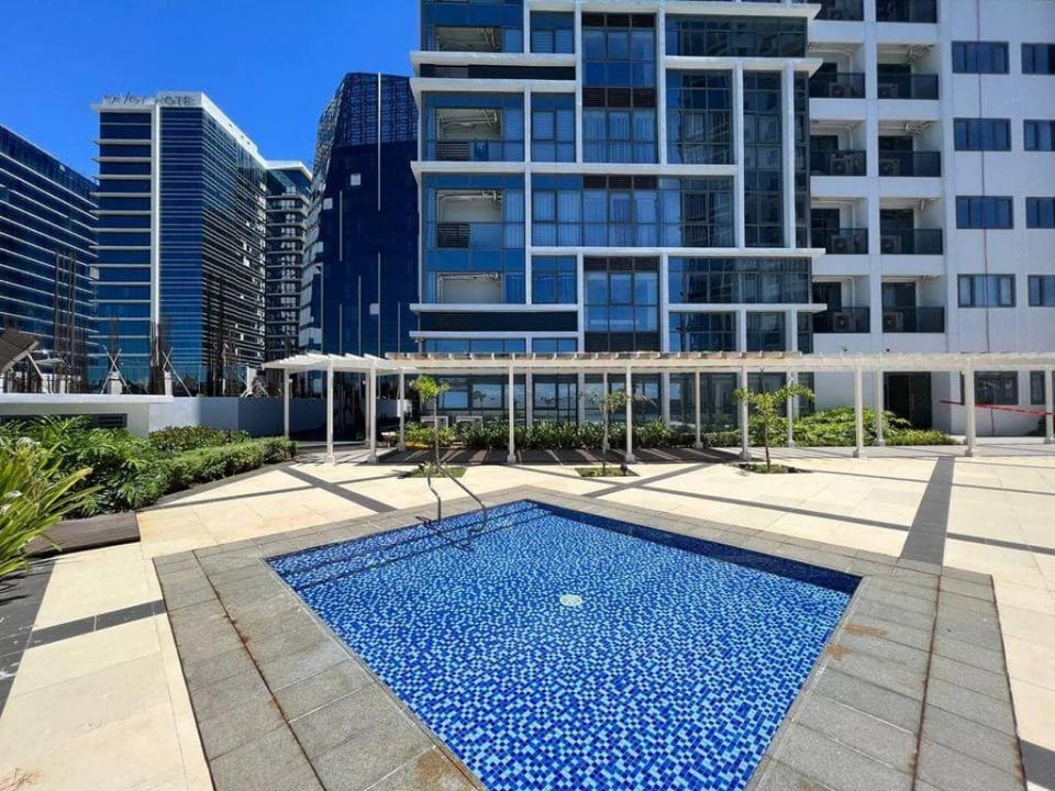 Romantic Gateways for couples with superb Interior Apartment in Lapu-Lapu City
