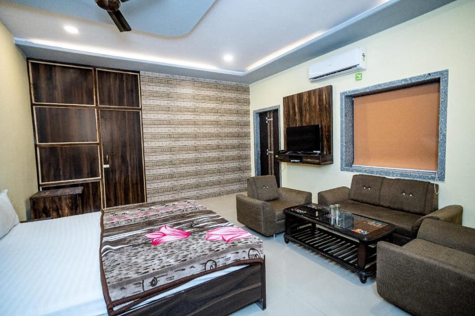 Radhe Radhe Resort Kumbhalgarh Hotel in Rajasthan