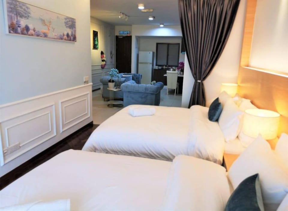 ROYAL Luxury Seaview Room皇家海景, 3 minute  to Gurney Apartment in Tanjung Bungah