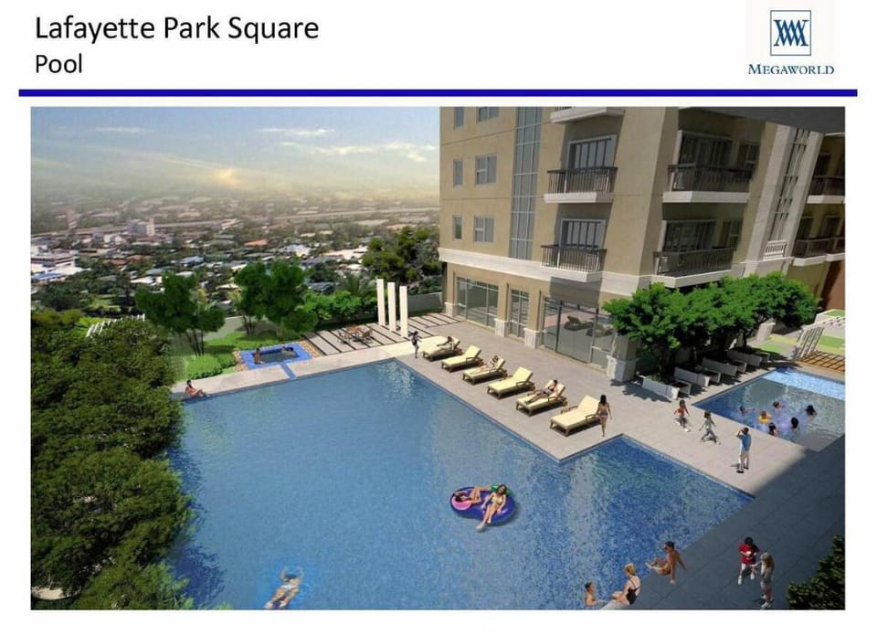 Iloilo Staycation with Pool, Gym and Playroom Apartment in Iloilo City