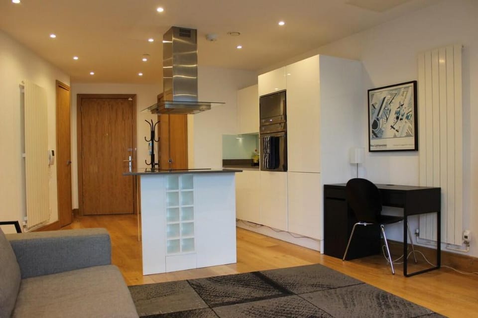 Luxury Canary Wharf Apartment (Panoramic Views) Apartment in London