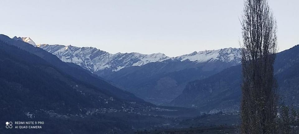 Sam's- Stays&Trails( Samresort)  Villa in Himachal Pradesh