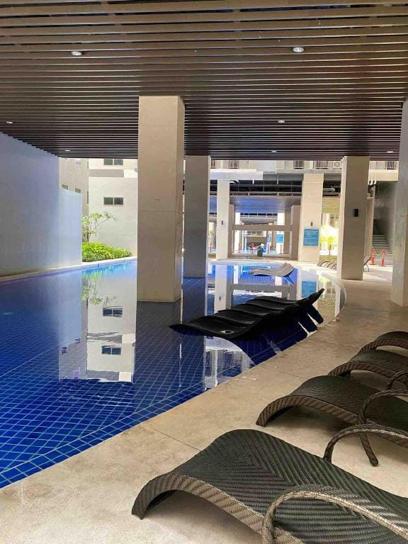 Selena Suite by YourNest @ S Res (Wifi + Netflix) Apartment in Pasay