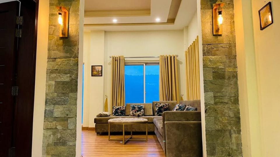 Deluxe Suite - 2 Bed Service Apartment, Murree Apartment in Punjab
