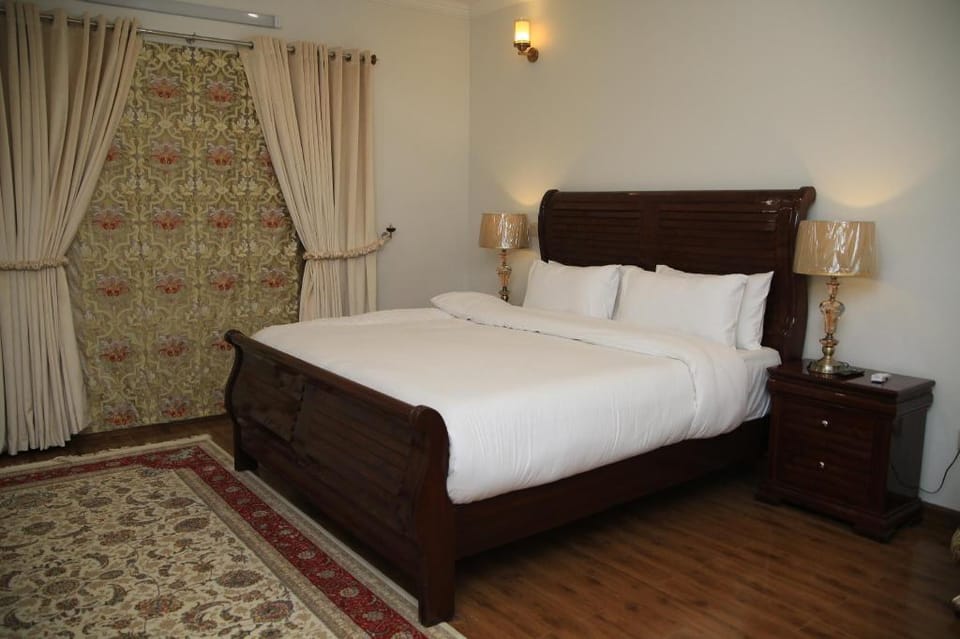 Revere Inn Islamabad Hotel in Islamabad