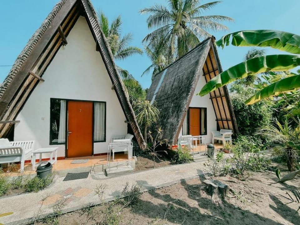 RedDoorz @ Ocean 2 Gili Trawangan Hotel in Pemenang