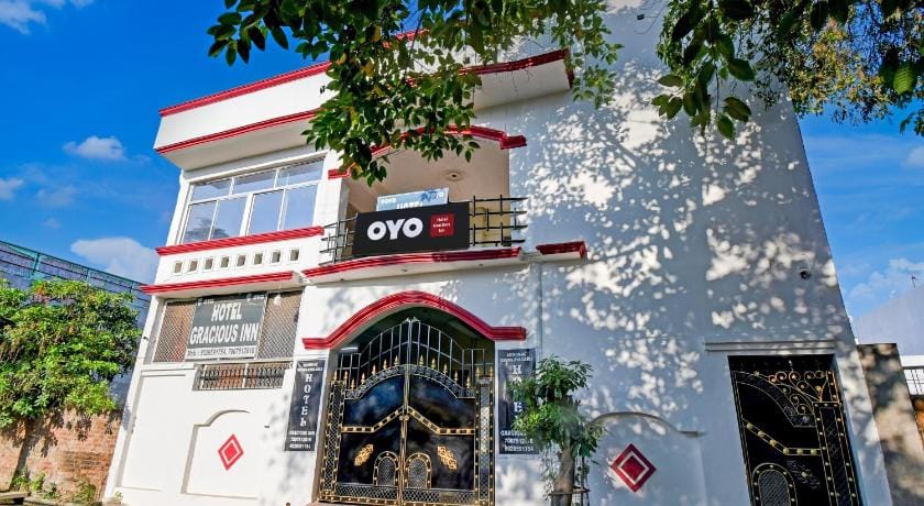 Hotel O gracious inn Hotel in Lucknow