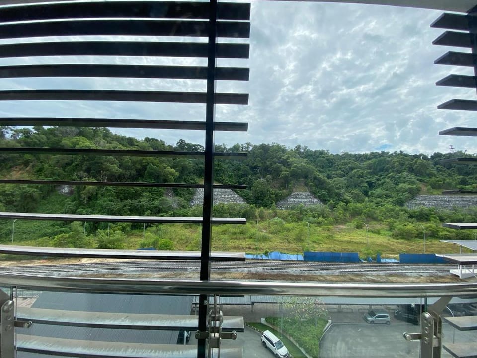 Aeropod Rail Suite 701 (A)  // [ Near KK City} Apartment in Kota Kinabalu