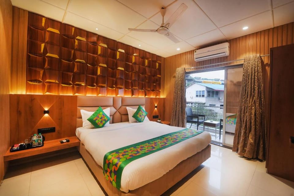 Treebo Iceberg Hotel in Mahabaleshwar
