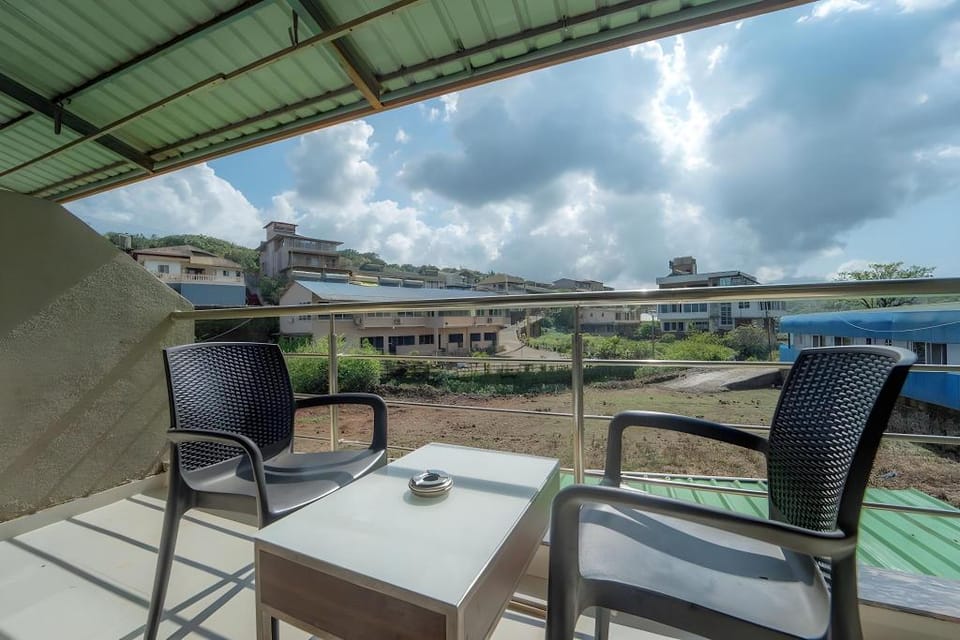 Treebo Iceberg Hotel in Mahabaleshwar