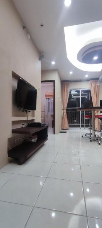 Classy! 2BR Medit2 West Jakarta Apartment in Jakarta
