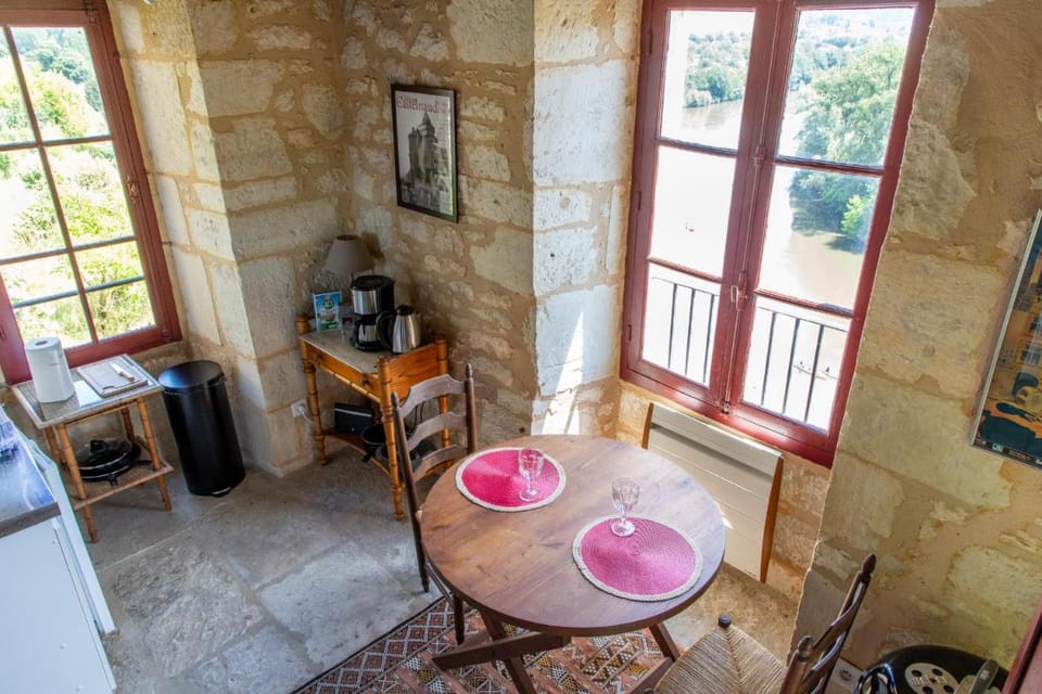 Tour Pissarro Vacation rental in Occitanie