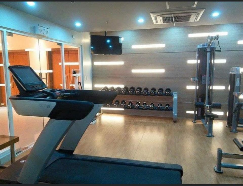 Lovely 2 Bedroom condo infront of NAIA 3 Vacation rental in Pasay