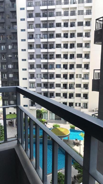 Perfect for Weekdays and Weekend  Getaways  Apartment in Paranaque