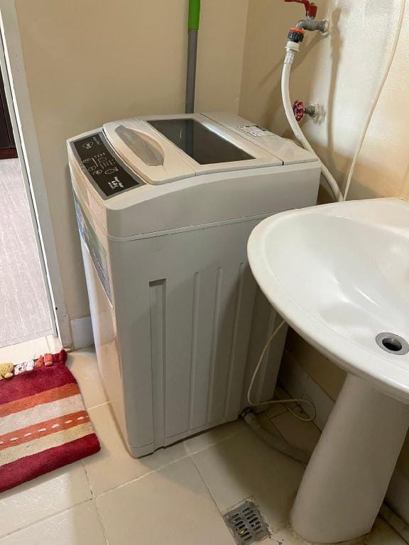 Belton Place Makati 1 BR Furnished with Amenities Apartment in Pasay