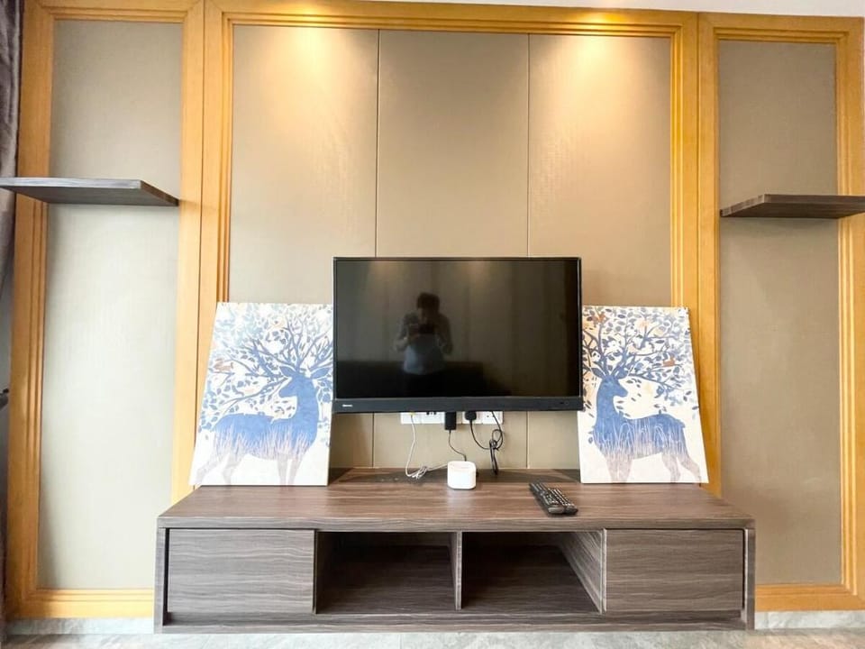 R&F 611 city-view 2BR 4-5pax Johor Bahru city Apartment in Johor Bahru