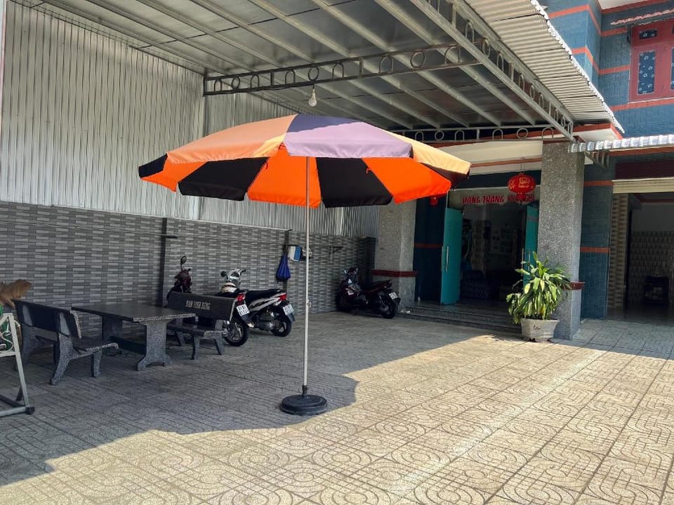 Nhà Nghỉ Hồng Trang - Thủ Dầu Một Motel in Ho Chi Minh City