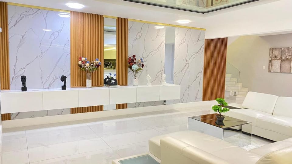 Luxury Smart Mansion 11000 sqft With Heat Pool 7BR Vacation rental in Santiago de los Caballeros