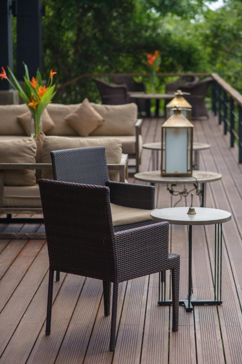Lily Pod Villa in Western Province