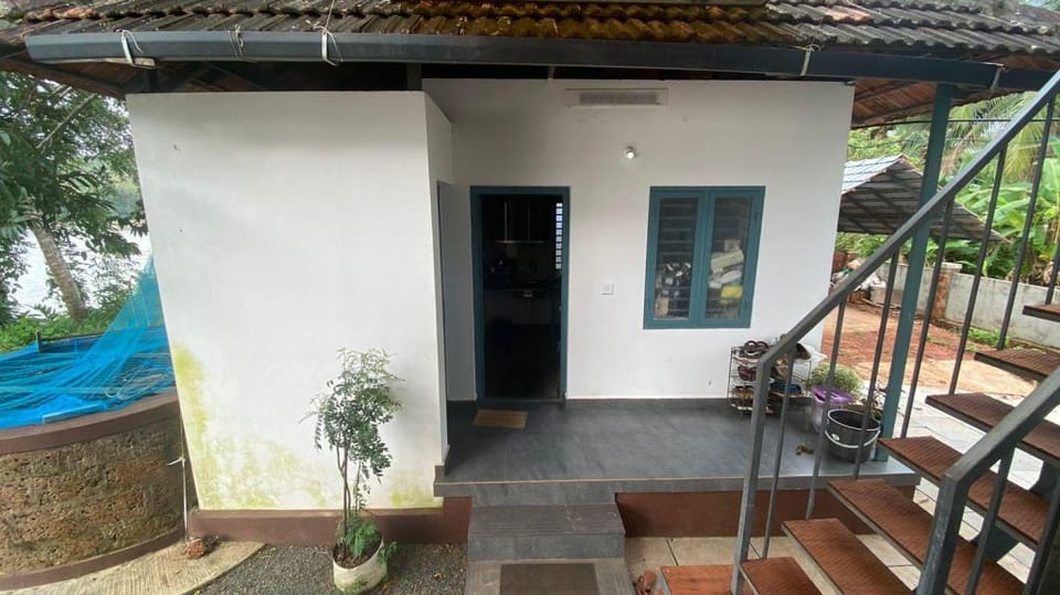 Manjadi Serviced Villa Vacation rental in Kerala