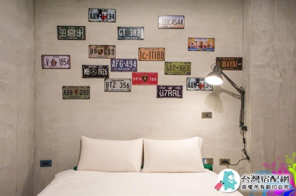 Time Traveling Hostel Bed and Breakfast in Taiwan, Province of China