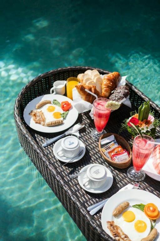 Quiet 1 Bed Room Private Pool Villa in Seminyak Villa in Kuta