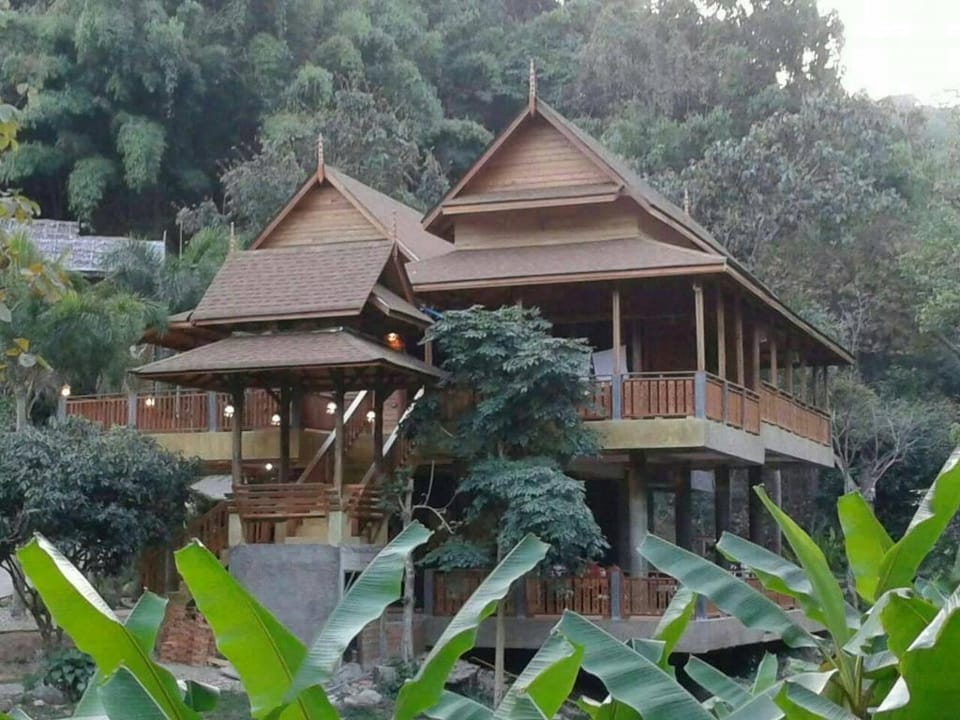 Sweet Room @ forest falls garden Villa in Thailand