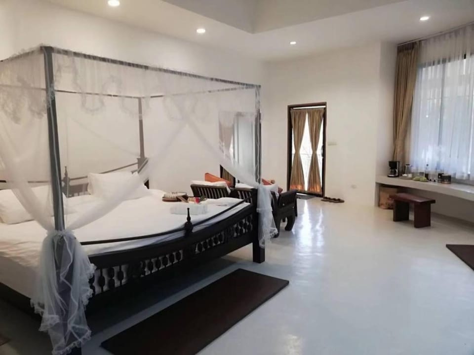 Sweet Room @ forest falls garden Villa in Thailand